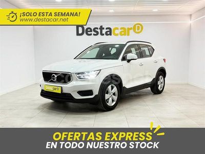 Blanco Usado 2021 Volvo XC40 Momentum SUV | 21.990 € (Un poco caro)