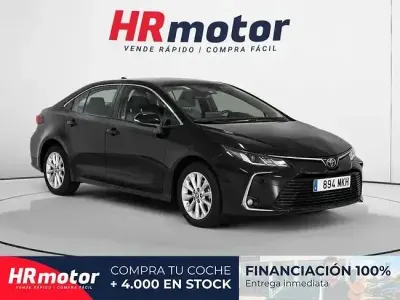 Usado Toyota Corolla 125 CV (91 kW) 2023 Negro Berlina