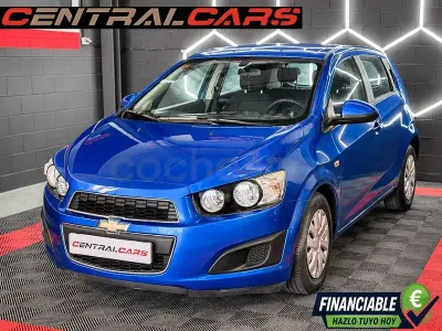 Usado Chevrolet Aveo LT 100 CV (73 kW) 2012 Azul Berlina