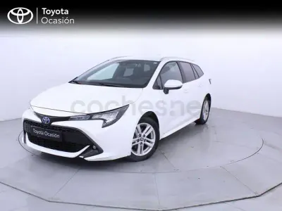 Usado Toyota Corolla Active 122 CV (89 kW) 2022 Blanco Familiar