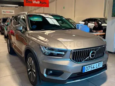 Usado Volvo XC40 Inscription 211 CV (155 kW) 2021 Beige SUV