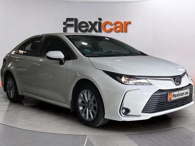 Käytetty Toyota Corolla Active 140 HP (102 kW) 2023 Valkoinen Sedan