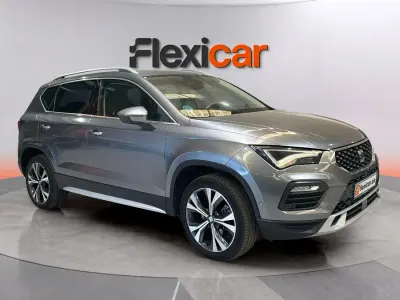 Usado Seat Ateca 150 CV (110 kW) 2022 Gris SUV