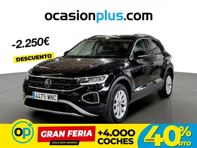 Usado VW T-Roc Life 150 CV (110 kW) 2024 Negro SUV