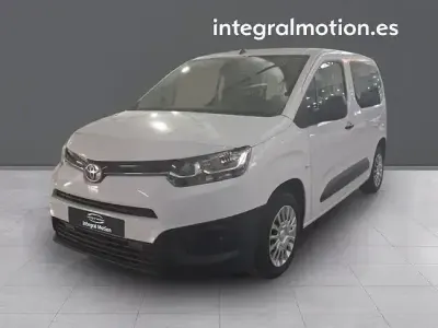 Usado Toyota Proace Verso City 102 CV (75 kW) 2022 Blanco Familiar