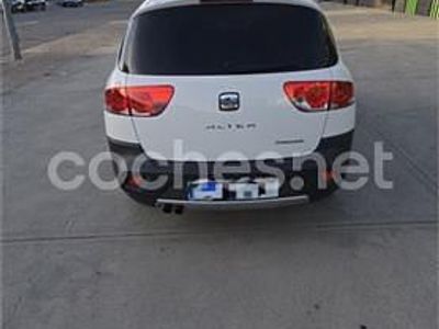 Usado Seat Altea 105 CV (77 kW) 2014 Blanco Monovolumen