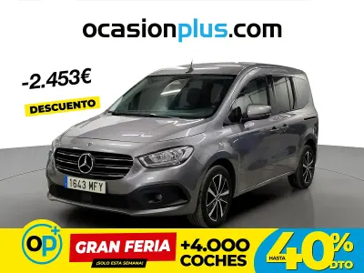 Usado Mercedes T180 116 CV (85 kW) 2023 Gris Monovolumen