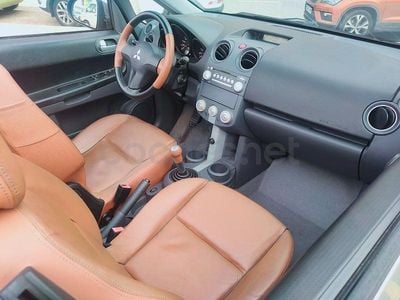 Usado Mitsubishi Colt Invite 109 CV (80 kW) 2008 Gris / plata Descapotable
