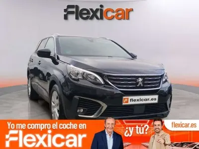 Usado Peugeot 5008 Active 131 CV (96 kW) 2019 Negro SUV