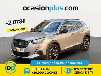 Usado Peugeot 2008 Allure 100 CV (73 kW) 2023 Gris / plata SUV