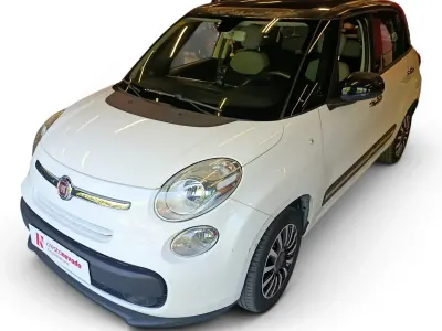 Usado Fiat 500L 105 CV (77 kW) 2013 Blanco Monovolumen