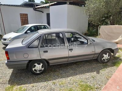Usado Opel Kadett S 82 CV (60 kW) 1989 Marrón Utilitario