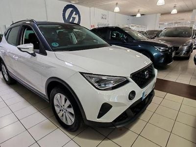 Usado Seat Arona Style 115 CV (84 kW) 2025 Blanco SUV