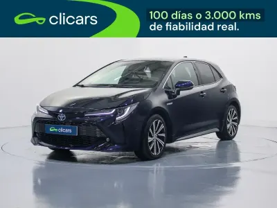 Käytetty Toyota Corolla Style 184 HP (135 kW) 2022 Musta Sedan