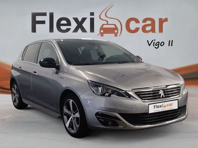 usado Peugeot 308 5p GT Line 1.2 PureTech 130 S&S Gasolina en Flexicar Vigo 2