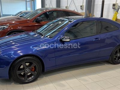 Azul Usado 2005 Mercedes C200 Berlina | 5800 € (Precio justo)