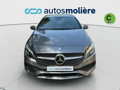 Usado Mercedes A200 Style 136 CV (100 kW) 2017 Gris Utilitario