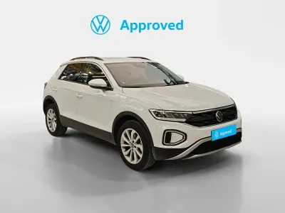 Usado VW T-Roc Life 150 CV (110 kW) 2025 Blanco SUV