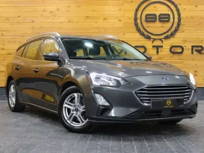 Usado Ford Focus Trend+ 120 CV (88 kW) 2021 Gris Utilitario