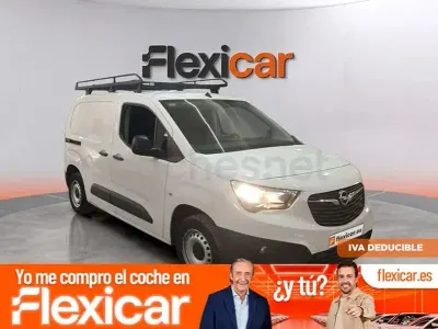 Usado Opel Combo Life Expression 100 CV (73 kW) 2018 Blanco Monovolumen