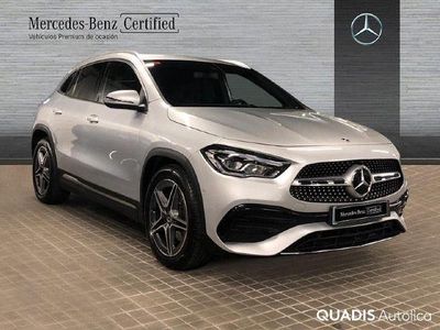 Usado Mercedes GLA180 136 CV (100 kW) 2021 Plata iridio SUV