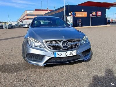 Gris / plata Usado 2015 Mercedes E220 Coupe | 15.800 € (Precio justo)