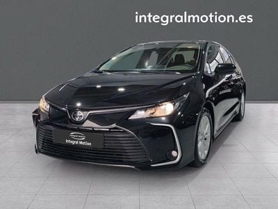 Negro Usado 2022 Toyota Corolla Active Berlina | 22.900 € (Un poco caro)