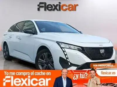 Usado Peugeot 308 Active 130 CV (95 kW) 2023 Blanco Berlina