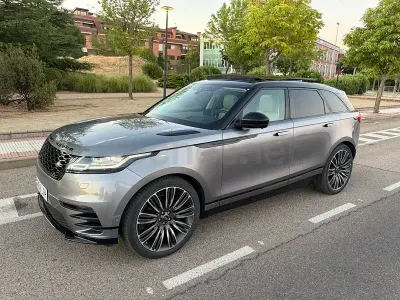 Usado Land Rover Range Rover Velar R-Dynamic 300 CV (220 kW) 2020 Gris / plata SUV