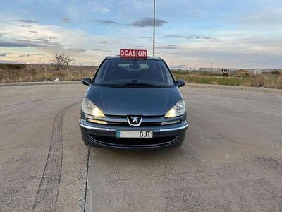 Peugeot 807