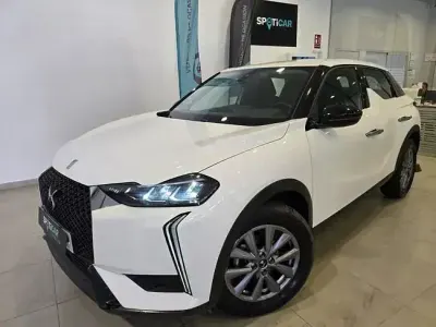 Usado DS Automobiles DS3 Bastille 100 CV (73 kW) 2023 Blanco SUV