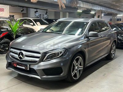 Usado Mercedes GLA220 AMG line 170 CV (125 kW) 2014 Gris / plata SUV