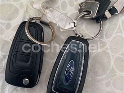 Usado Ford S-MAX Trend 140 CV (102 kW) 2011 Azul Monovolumen