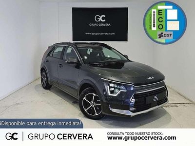 Gris Nuevo 2025 Kia Niro SUV | 27.990 € (Buen precio)