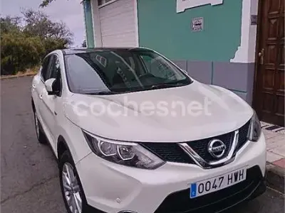Usado Nissan Qashqai N-Connecta 130 CV (95 kW) 2014 Blanco SUV