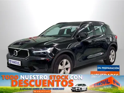 Usado Volvo XC40 Momentum 163 CV (119 kW) 2021 Negro SUV