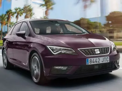 Usado Seat Leon ST Reference 116 CV (85 kW) 2017 Azul Familiar