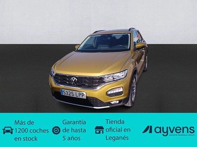 Usado VW T-Roc Advance 116 CV (85 kW) 2021 Amarillo SUV