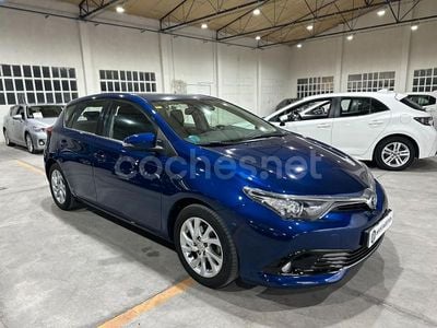 Toyota Auris Hybrid