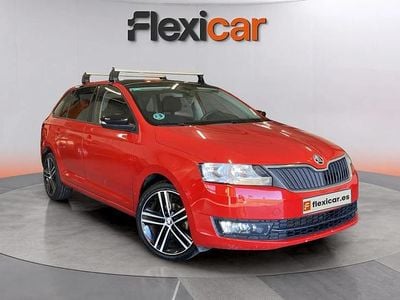 Usado Skoda Rapid Active 90 CV (66 kW) 2015 Blanco Berlina