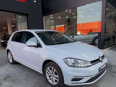 Usado VW Golf VII Edition 110 CV (80 kW) 2018 Blanco Utilitario