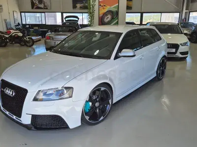 Usado Audi RS3 340 CV (250 kW) 2012 Blanco Berlina