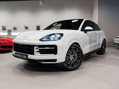 Blanco Usado 2024 Porsche Cayenne S E-Hybrid SUV | 116.900 €