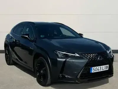 Usado Lexus UX 184 CV (135 kW) 2022 Gris SUV