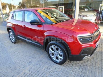 Usado Jeep Avenger Altitude 100 CV (73 kW) 2024 Rojo SUV