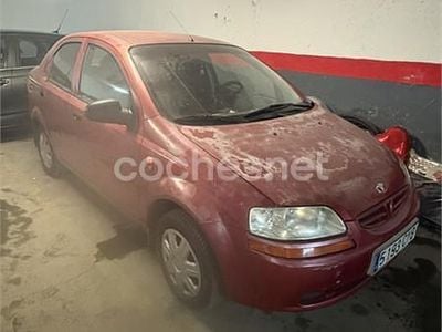 Usado Chevrolet Kalos 83 CV (61 kW) 2004 Rojo Berlina