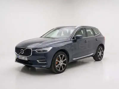 Usado Volvo XC60 Inscription 235 CV (172 kW) 2017 Azul SUV