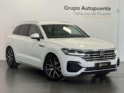 Begagnad VW Touareg Elegance 286 HK (210 kW) 2022 Vit SUV