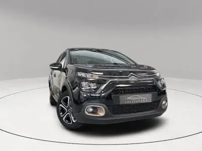 Usado Citroën C3 PureTech 83 CV (61 kW) 2023 Negro Utilitario