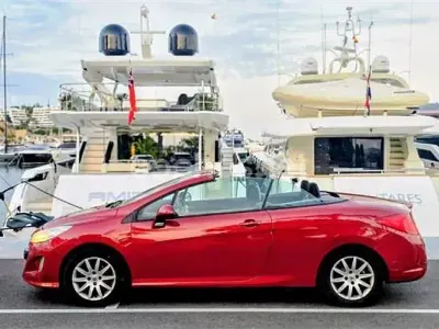 Usado Peugeot 308 CC 122 CV (89 kW) 2011 Rojo Descapotable
